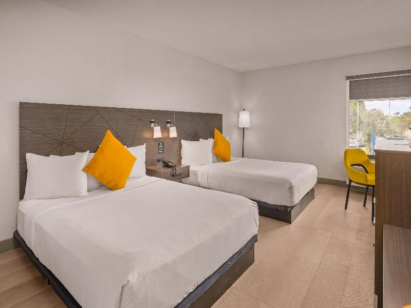 B&B Hotel Miami Airport image