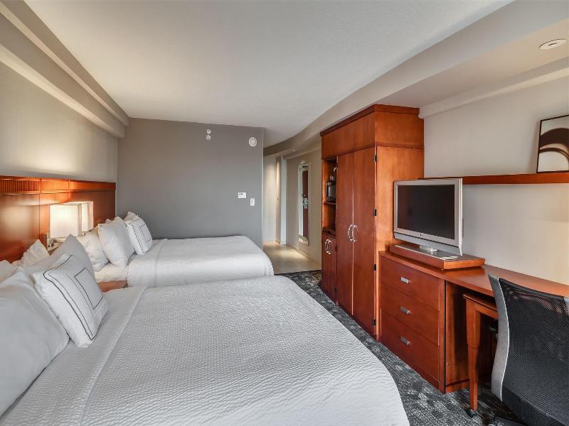 Courtyard by Marriott Jacksonville Beach Oceanfron — photo 45