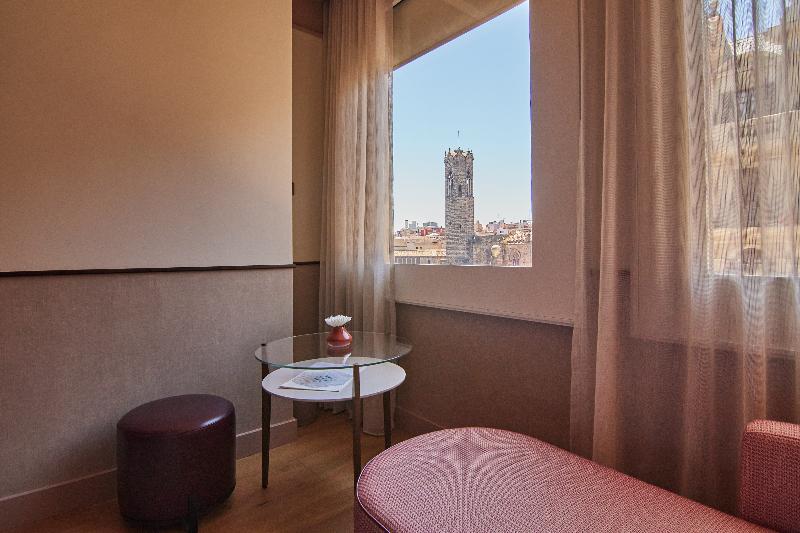 Grand Hotel Central image