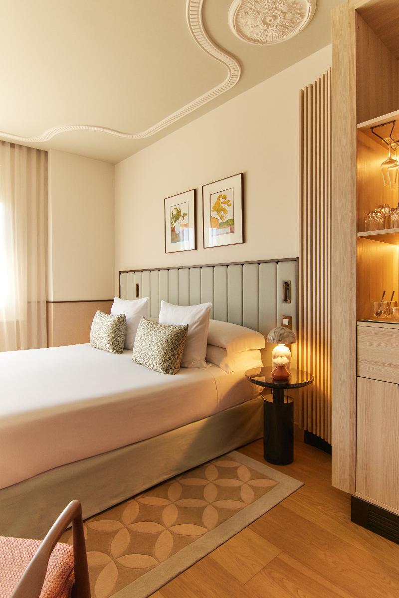 Grand Hotel Central image