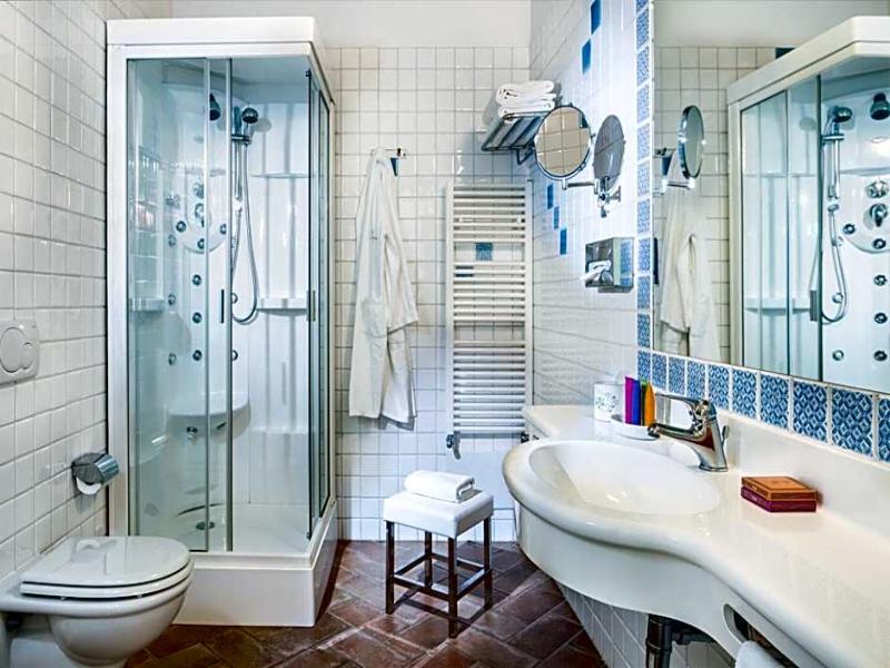 Cruccuris Resort image