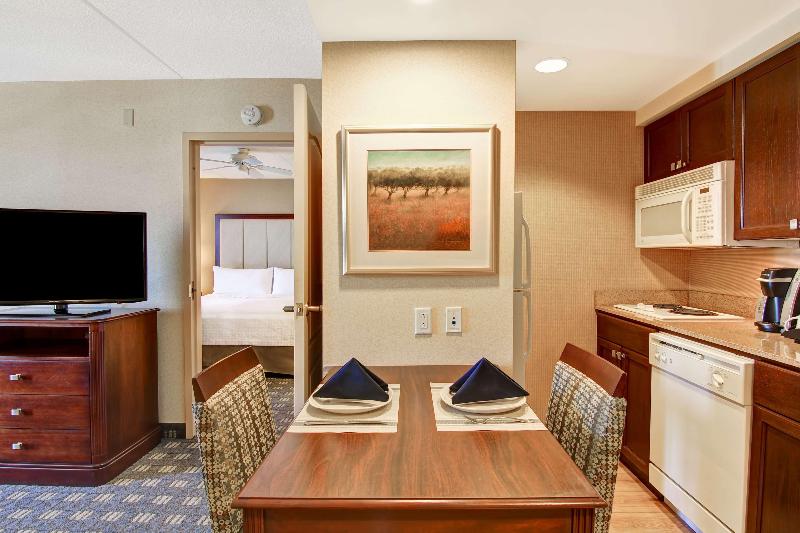 Homewood Suites By Hilton Toronto-Missisauga image