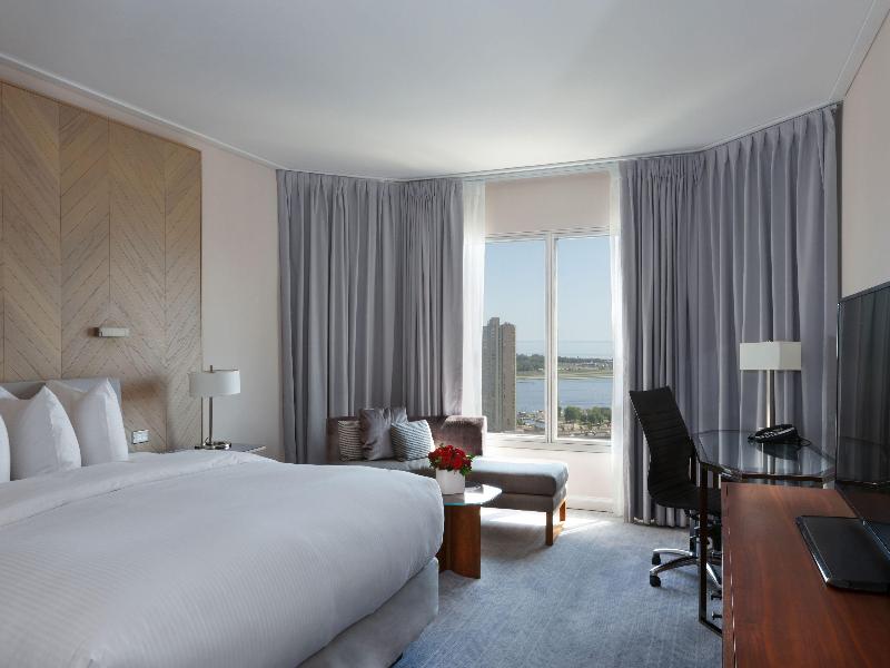 InterContinental Toronto Centre image