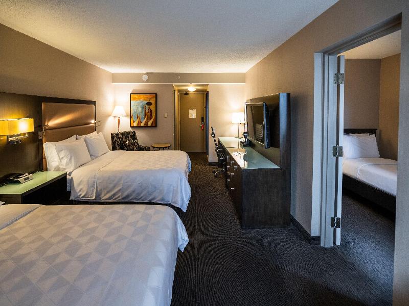 Holiday Inn Hotel and Suites Vancouver Downtown