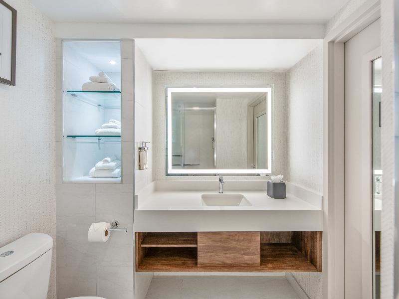 Holiday Inn Los Angeles Gateway - Torrance image
