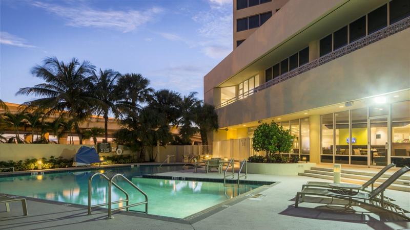 Holiday Inn Palm Beach-Airport Conference Center