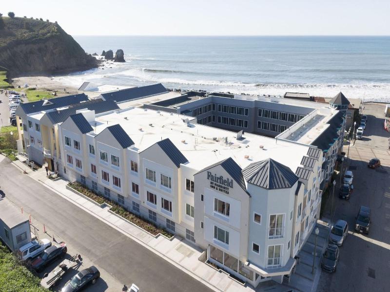 Fairfield Inn & Suites San Francisco Pacifica image