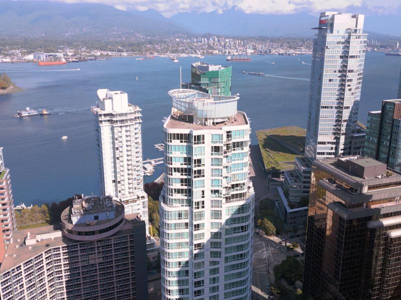 Vancouver Marriott Pinnacle Downtown Hotel image
