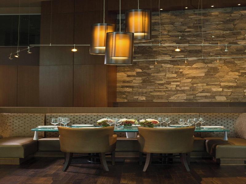 Vancouver Marriott Pinnacle Downtown Hotel image