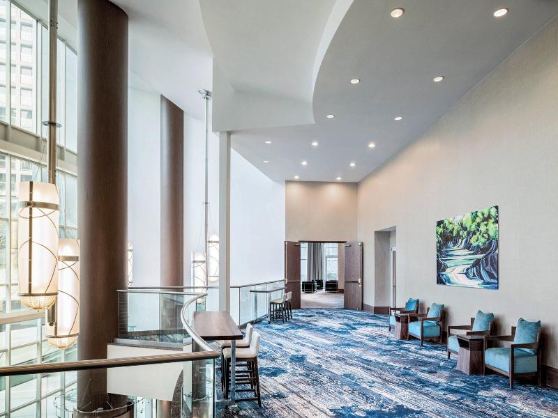 Vancouver Marriott Pinnacle Downtown Hotel image