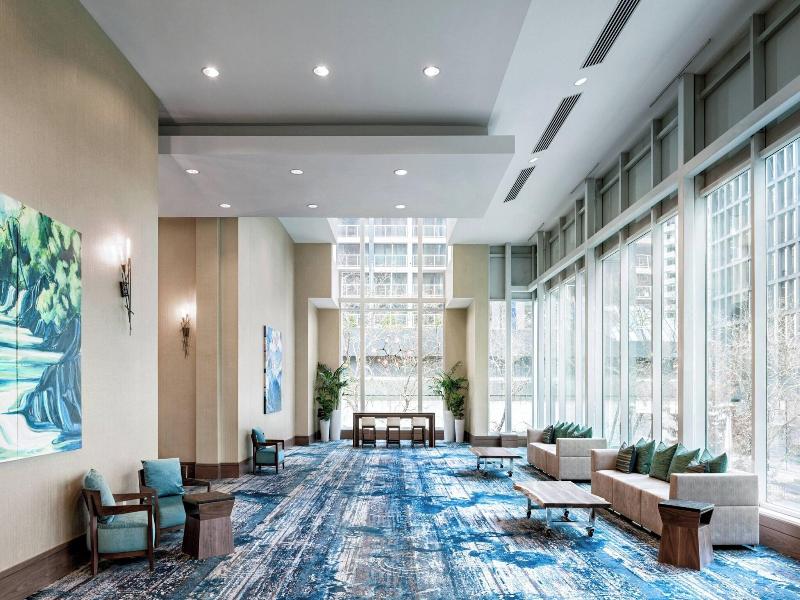 Vancouver Marriott Pinnacle Downtown Hotel image