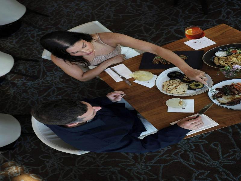 Vancouver Marriott Pinnacle Downtown Hotel image