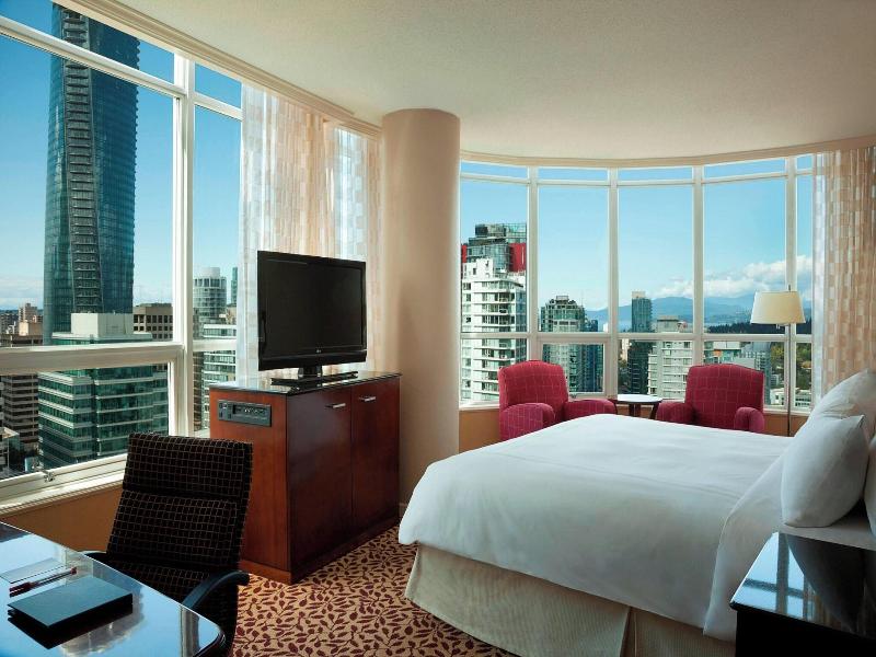 Vancouver Marriott Pinnacle Downtown Hotel image