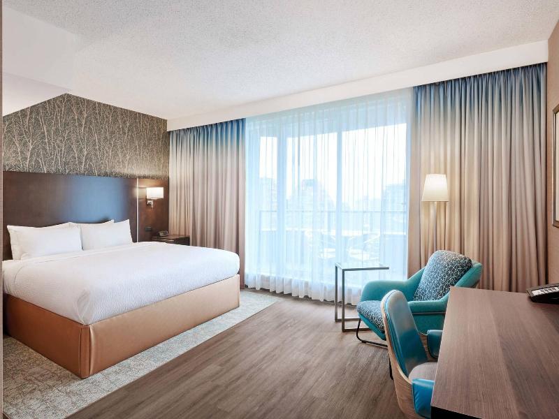 Residence Inn Vancouver Downtown image
