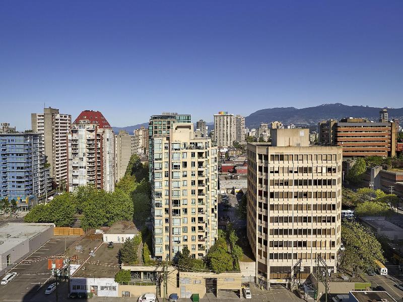 Residence Inn Vancouver Downtown image