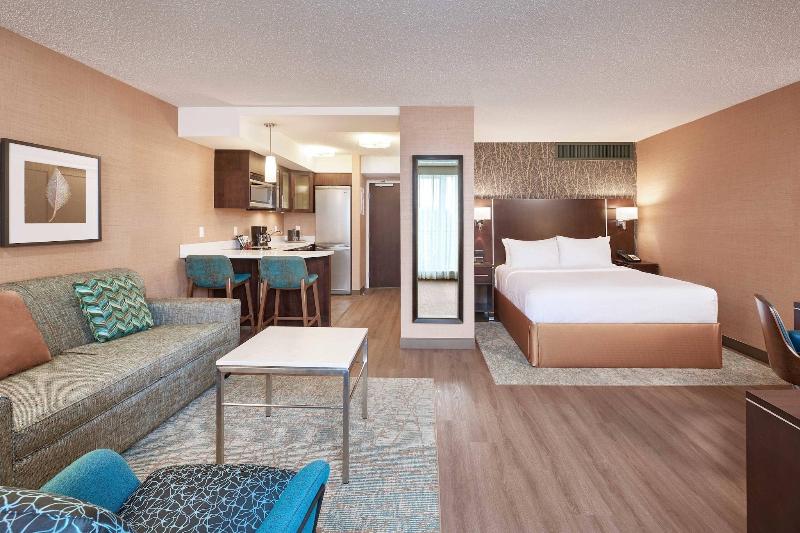 Cascadia Hotel and Suites