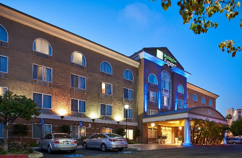 Holiday Inn Express Hotel AND Suites Sorre