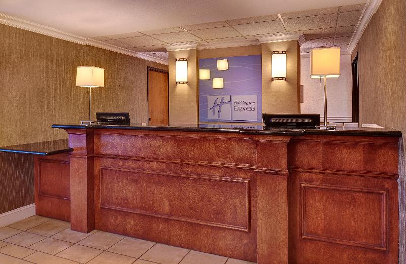 Holiday Inn Express Hotel AND Suites Sorre