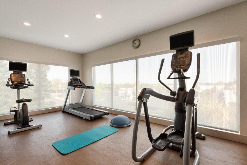 Holiday Inn Express West Sacramento  photo 3