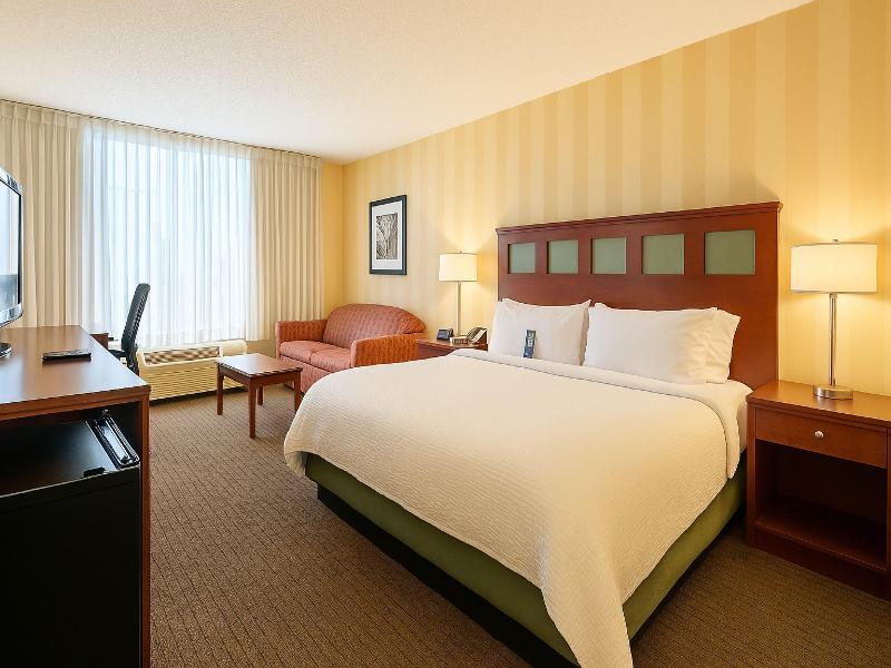 Holiday Inn Sacramento Downtown - Arena image