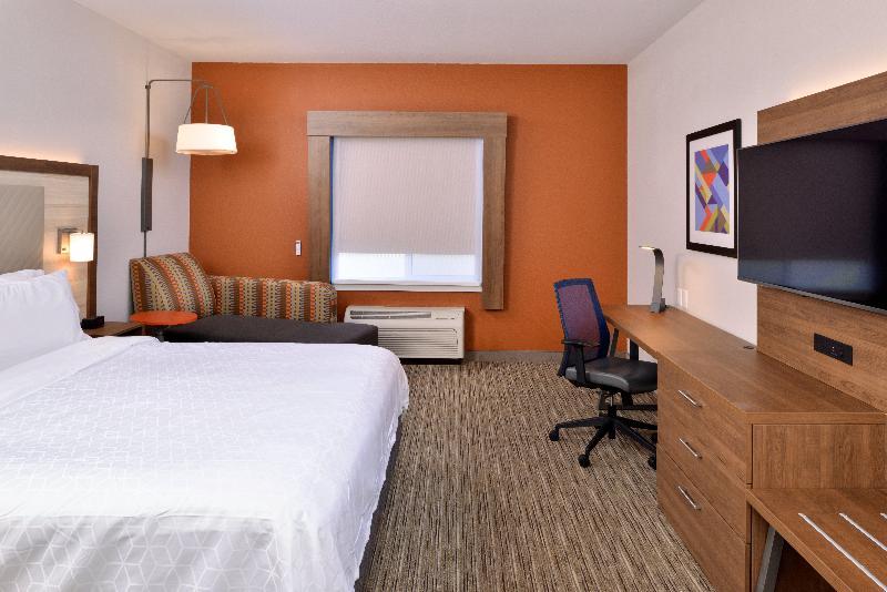 Holiday Inn Express & Suites Arcata/Eureka photo 13