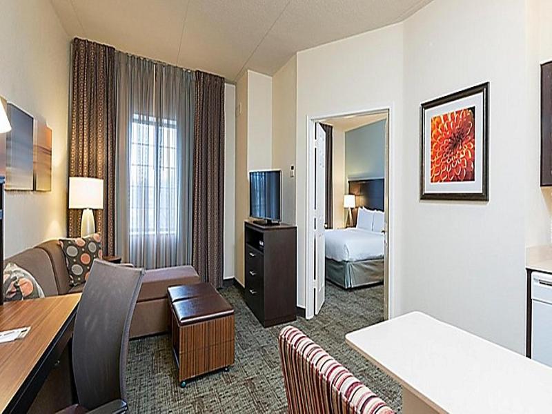 Staybridge Suites Chicago - Lincolnshire By IHG image