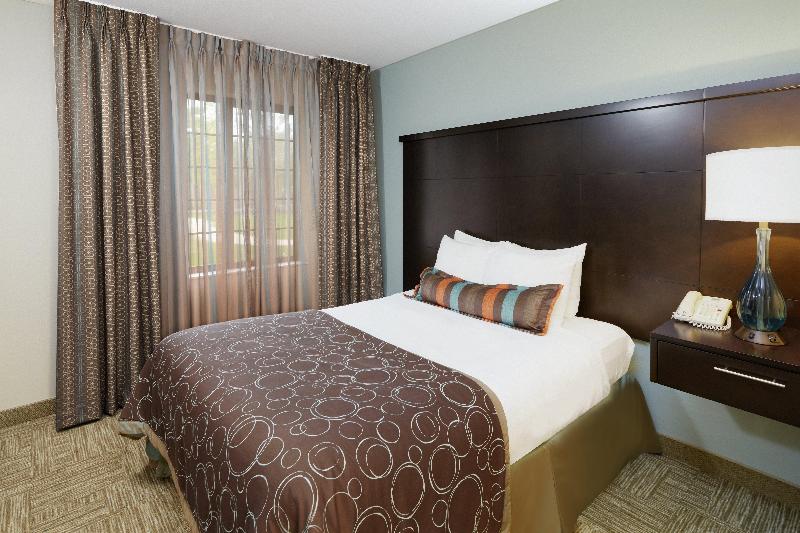 Staybridge Suites Chicago -- Glenview By IHG image