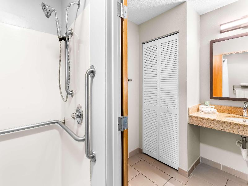 Best Western Oswego Hotel image