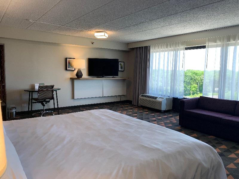 Holiday Inn Chicago-Crystal Lake photo 23