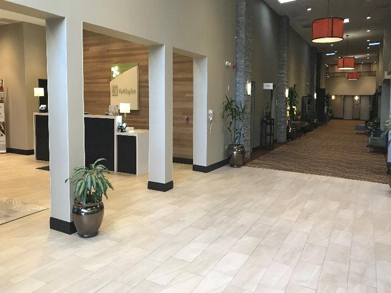 Holiday Inn Hotel & Suites Chicago-Carol 