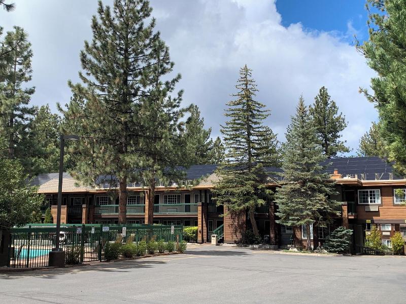 Holiday Inn Express South Lake Tahoe image