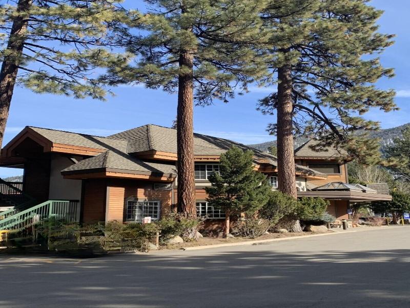 Holiday Inn Express South Lake Tahoe image