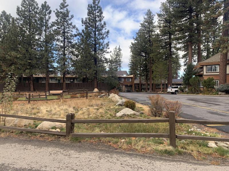 Holiday Inn Express South Lake Tahoe image