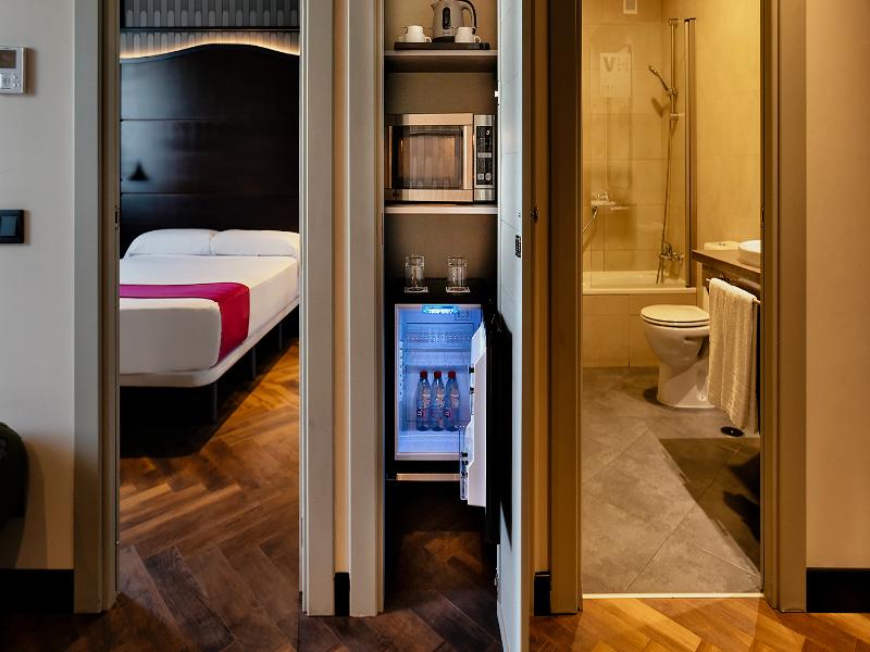 Hotel Vertice Sevilla Aljarafe image