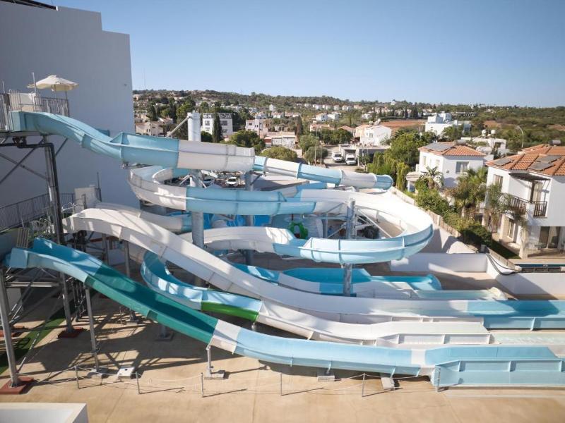 Maris Grand Waterpark Resort image