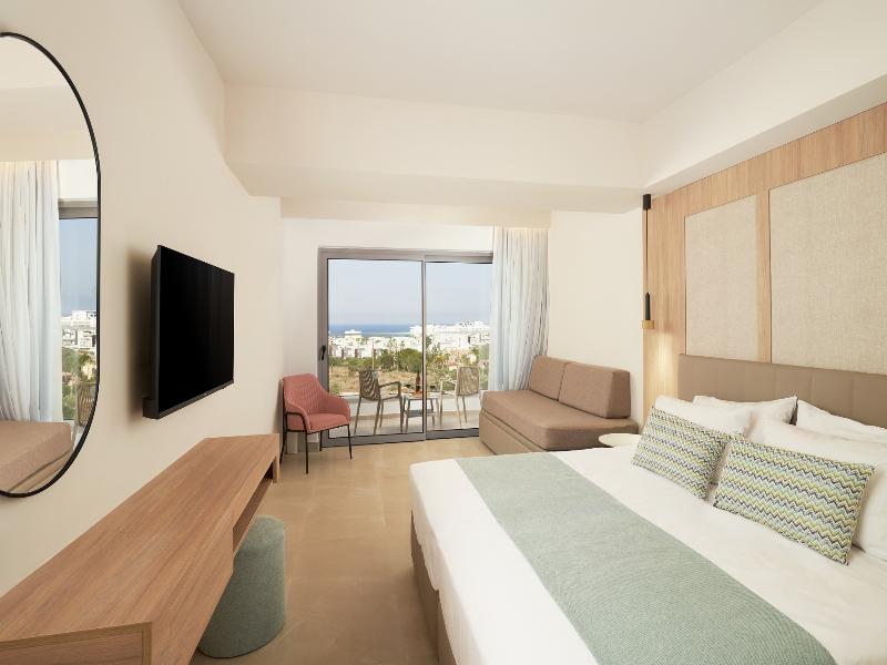 Maris Grand Waterpark Resort image