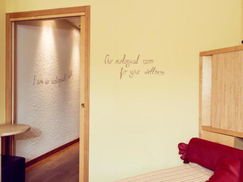 Eco Hotel Milano & Bioriso Restaurant image