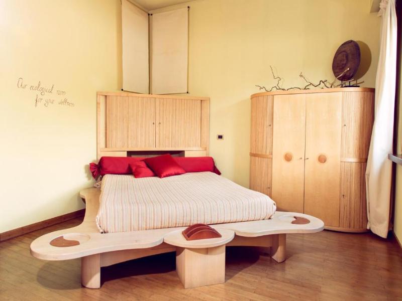 Eco Hotel Milano & Bioriso Restaurant image