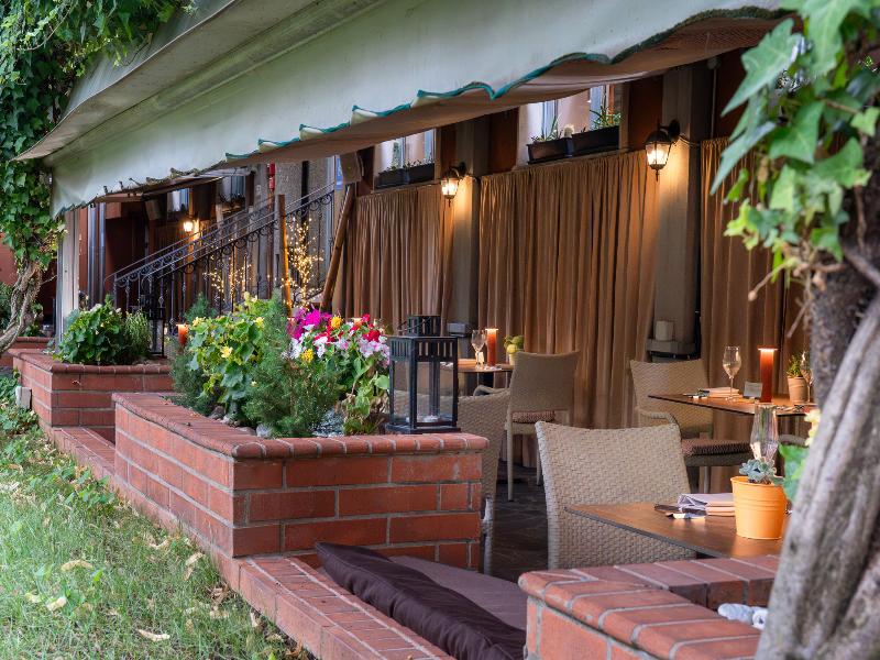 Eco Hotel Milano & Bioriso Restaurant image