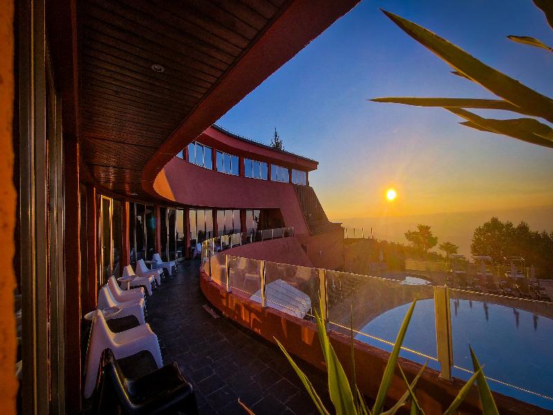 Hotel Carqueijais - Serra da Estrela image