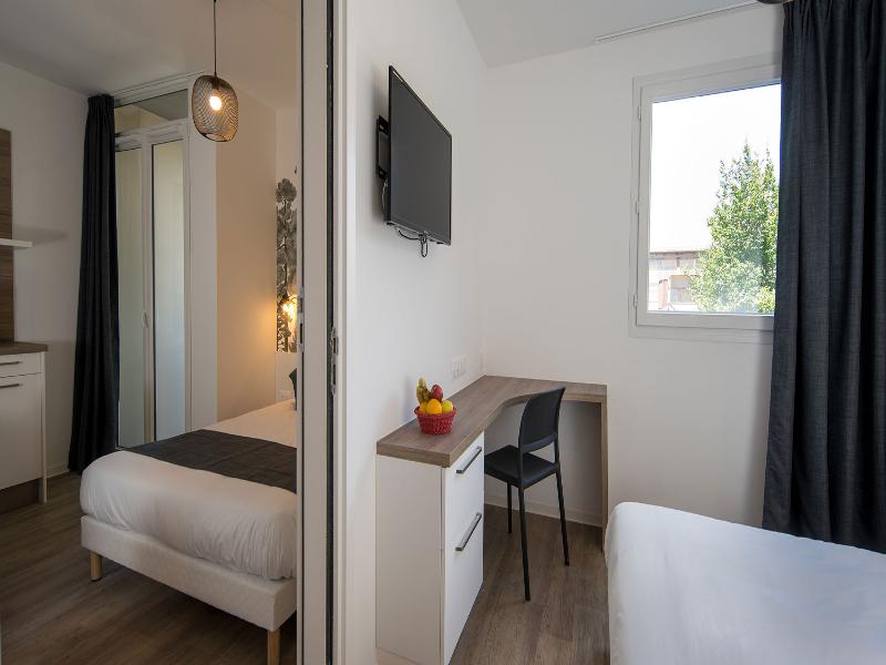 Lagrange apart’HOTEL Mulhouse Saint-Sauveur image