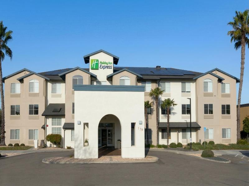 Holiday Inn Express Manteca  image