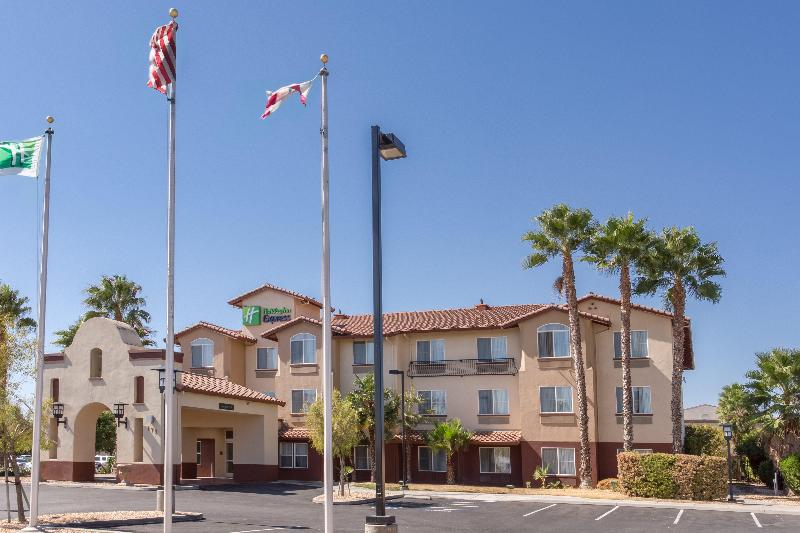 Holiday Inn Express Manteca  image