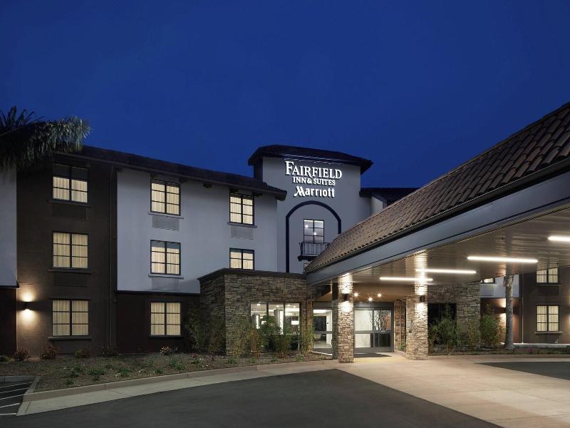 Fairfield Inn & Suites Camarillo image
