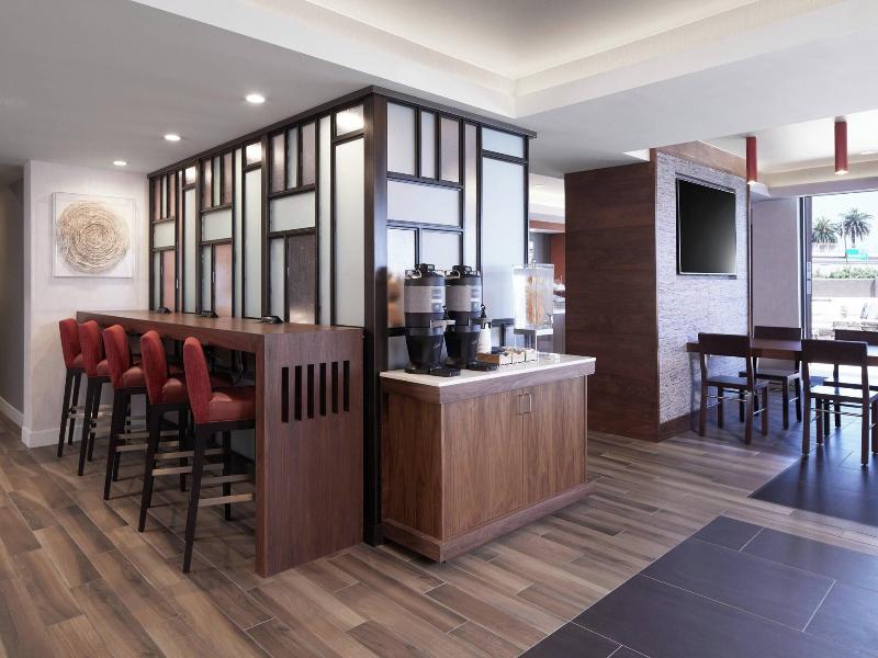 Fairfield Inn & Suites Camarillo image