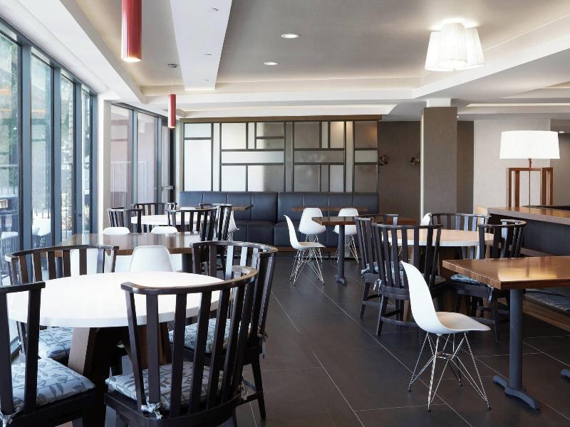 Fairfield Inn & Suites Camarillo image