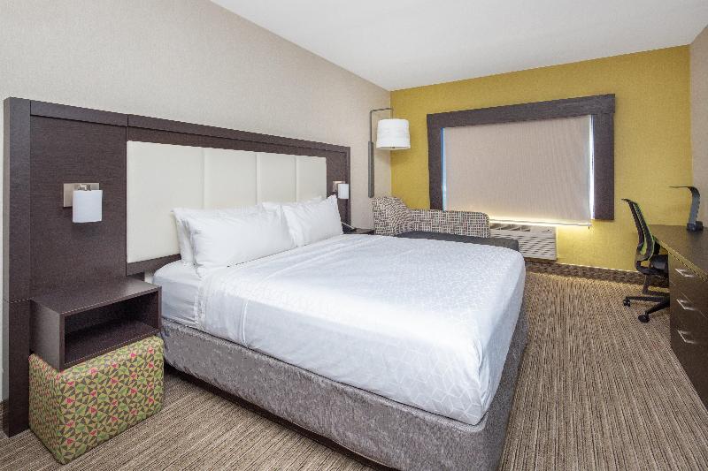 Holiday Inn Express & Suites Bishop By IHG photo 20