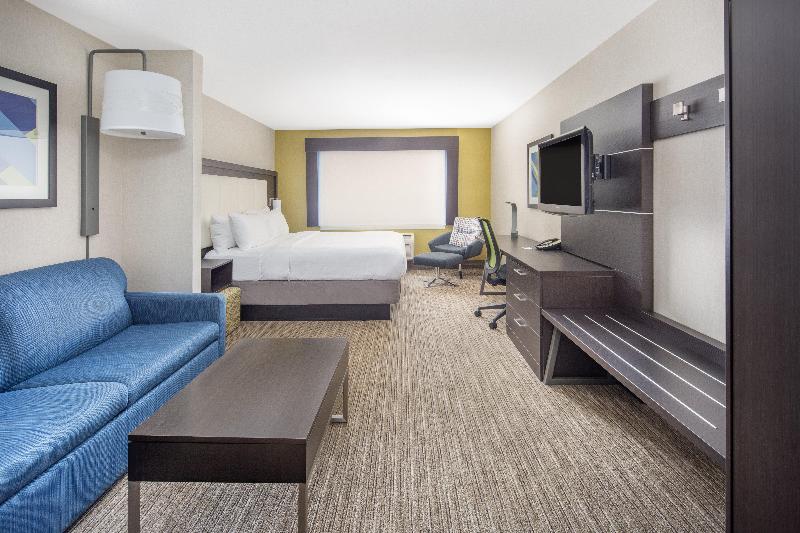 Holiday Inn Express & Suites Bishop By IHG — photo 23