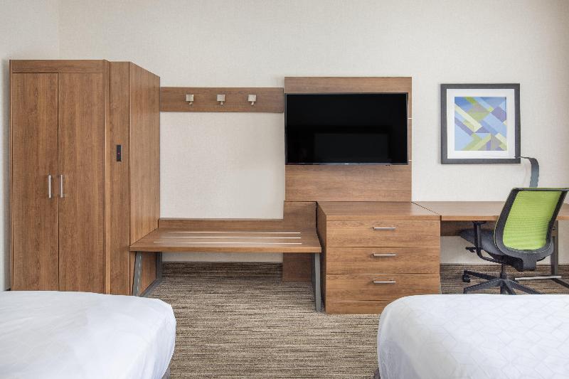 Holiday Inn Express & Suites Bishop By IHG photo 16