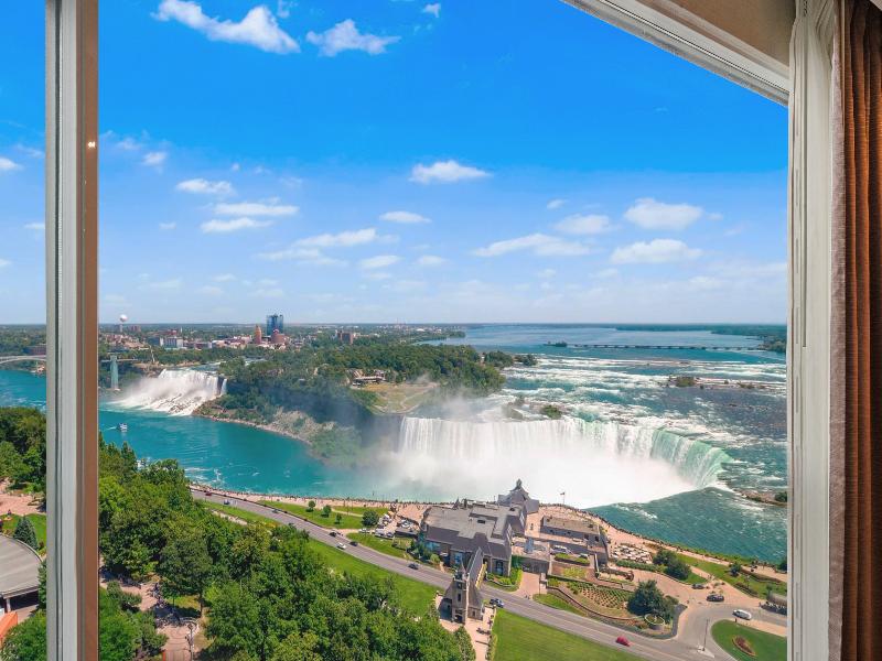 Hyatt Regency Niagara Falls Fallsview image